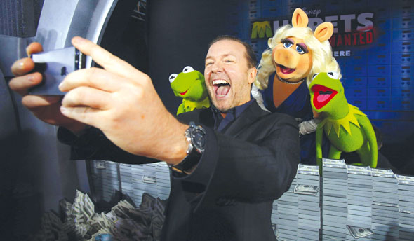 RickyGervais-02-590